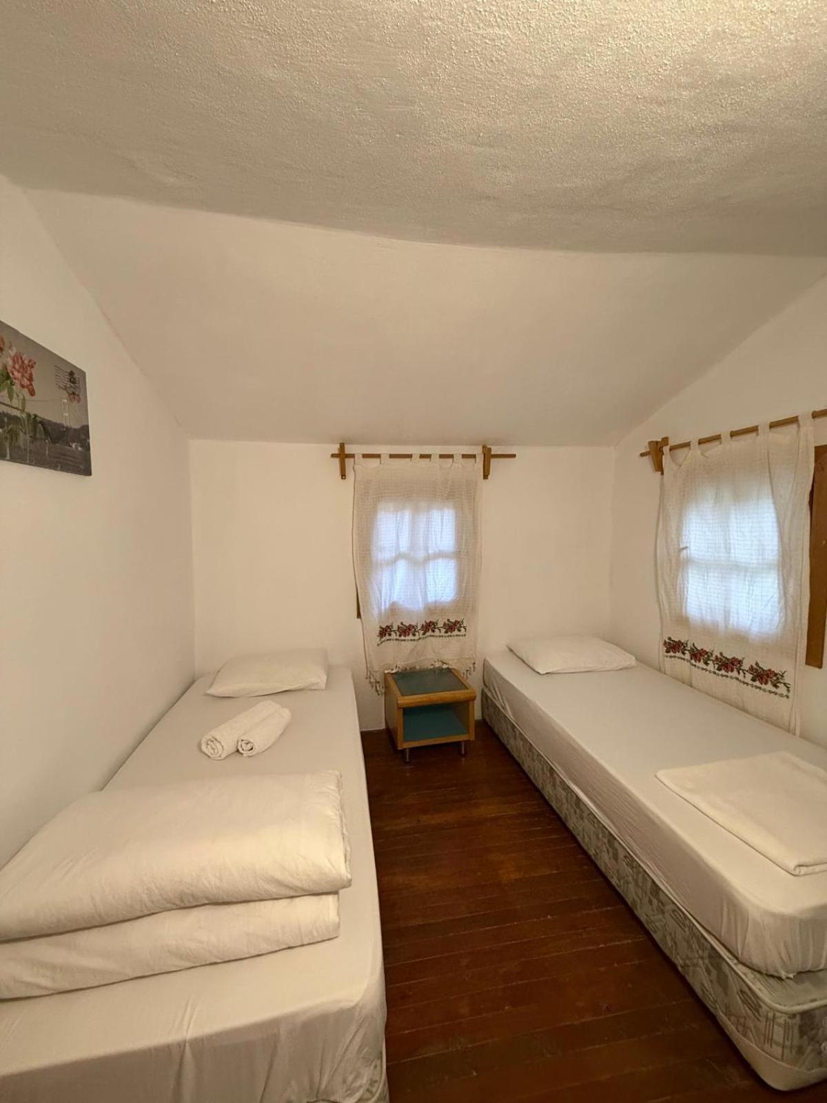 Kidrak Otel Montenegro-1 파랄리아 외부 사진
